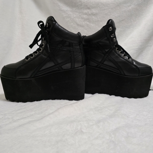KILLSTAR BOOTS size 6 Alternative Goth Costume Play COSPLAY Black - Picture 2 of 8